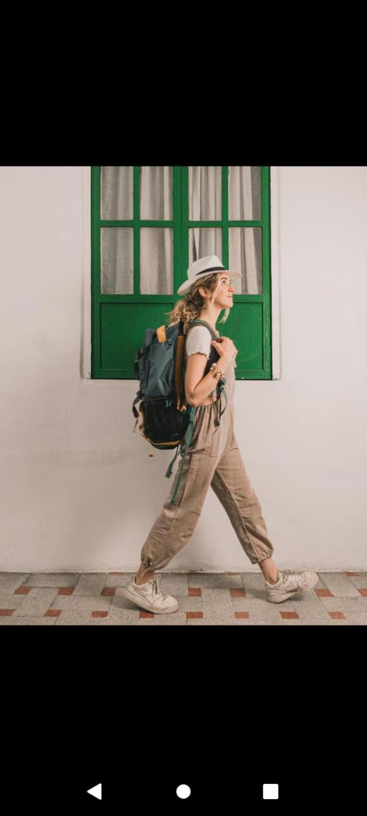 Wild Monkey Hostel Cuenca Ngoại thất bức ảnh